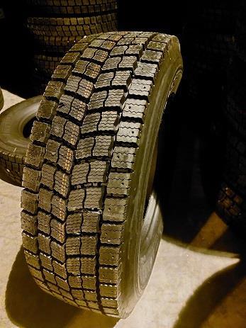 Paltread Cold Retread P41 315/60R22.5  Drive